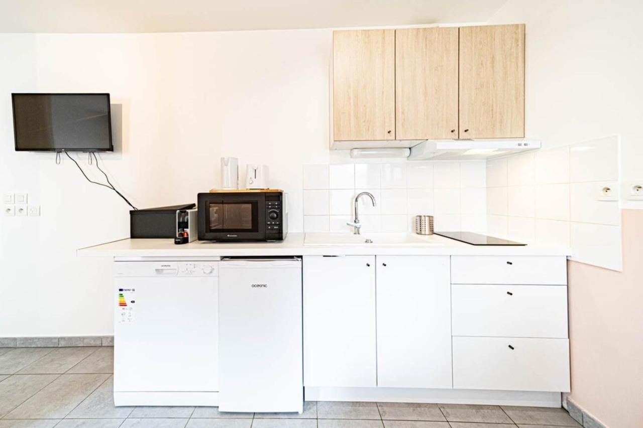 Le Petit Montel- Studio Avec Garage-Metro Valmy Lyon Exteriér fotografie